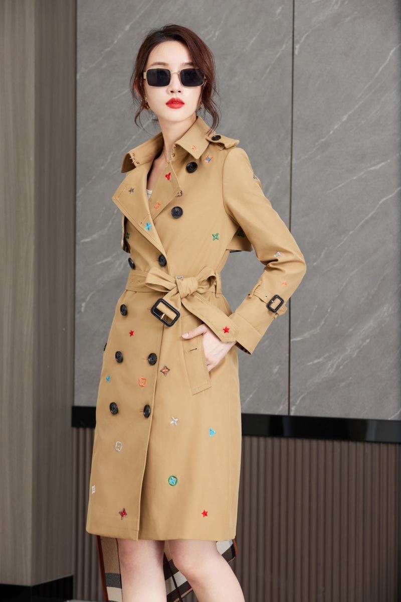 Burberry Outwear